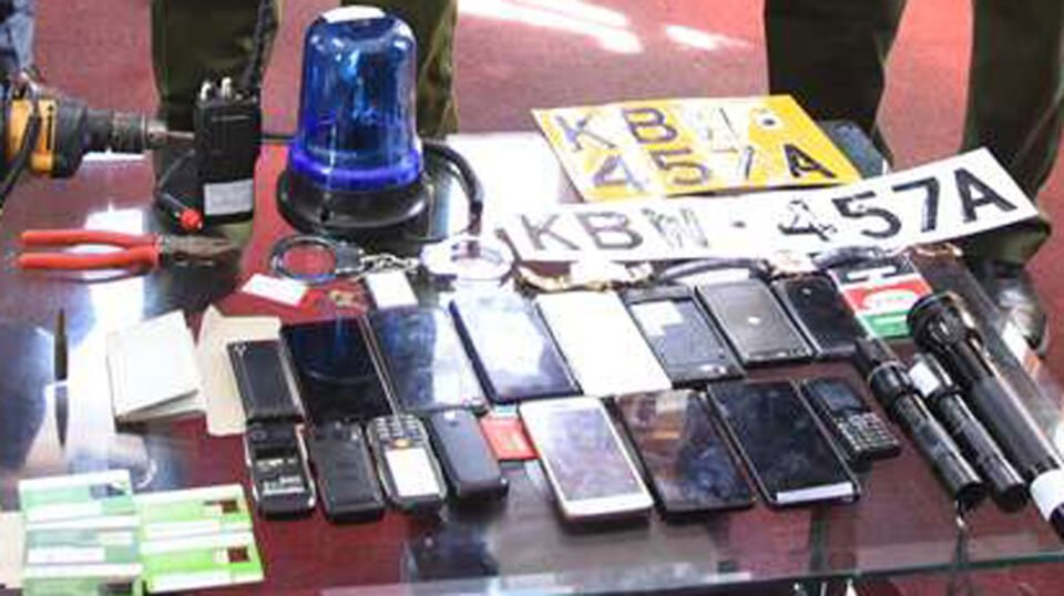 Thieves raid Health Centre; steal mobile phones of patients