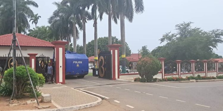 Otumfuo Osei Tutu